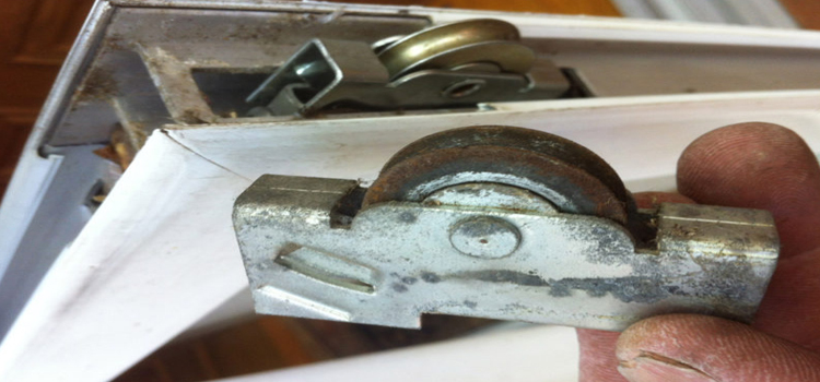 screen door roller repair in American Canyon